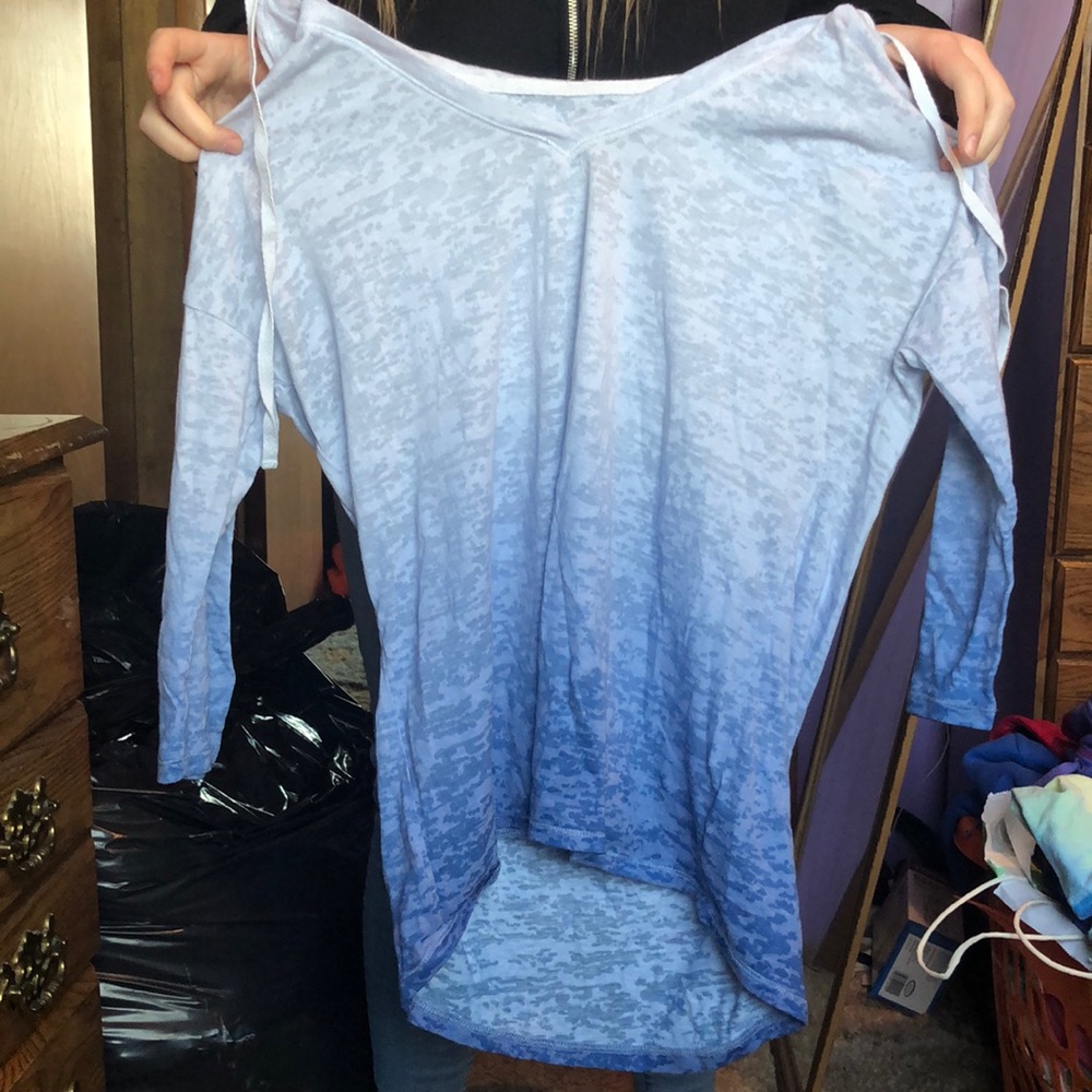 Half sleeve shirt